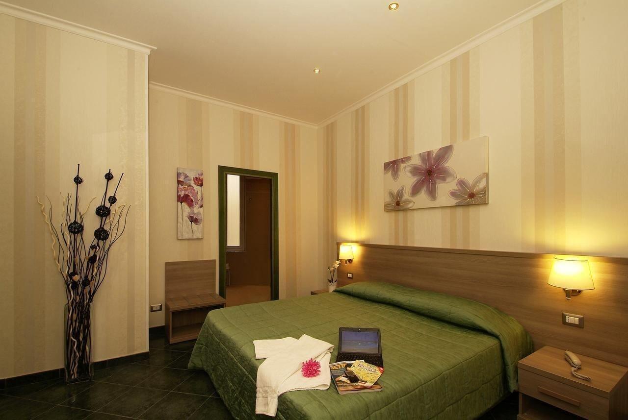 Hotel Argentina Рим Экстерьер фото