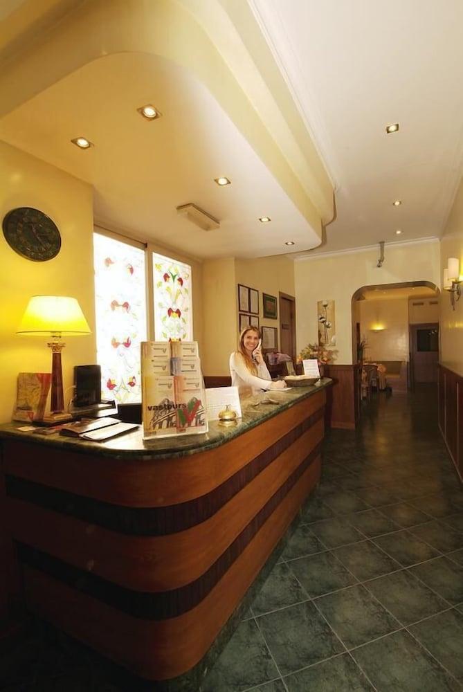 Hotel Argentina Рим Экстерьер фото