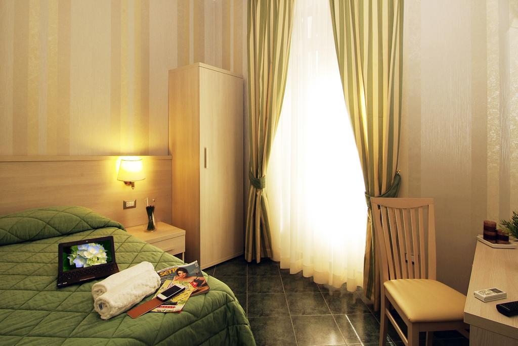 Hotel Argentina Рим Экстерьер фото