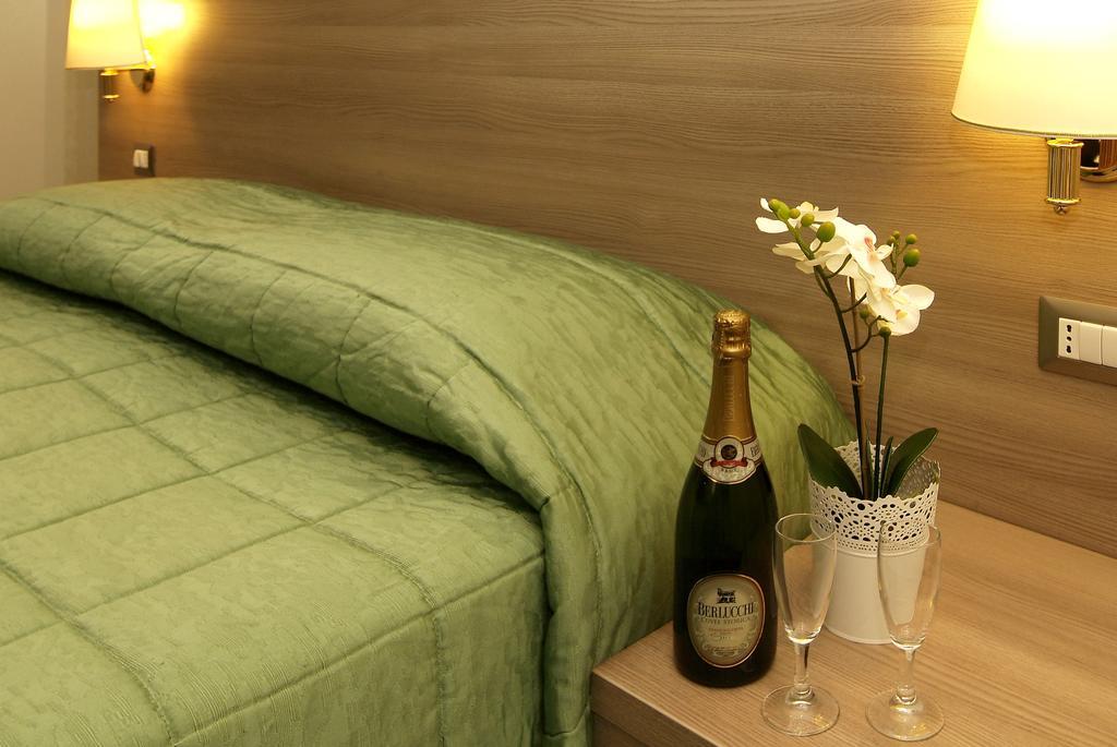 Hotel Argentina Рим Экстерьер фото